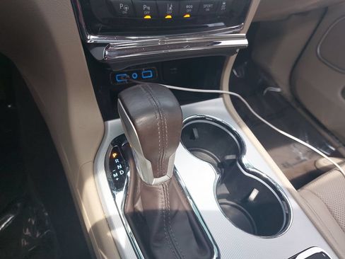 Used 2021 Jeep Grand Cherokee Summit w/ Platinum Series Group AWD/4WD image 25