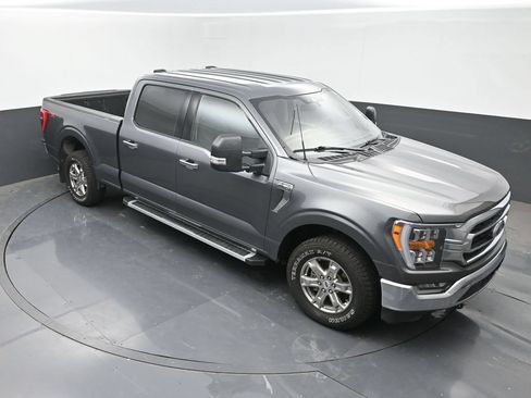Used 2022 Ford F150 XLT w/ Equipment Group 302A High AWD/4WD image 39