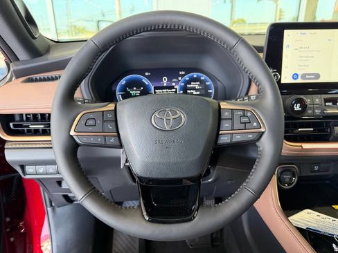 New 2026 Toyota Grand Highlander AWD Hybrid image 21