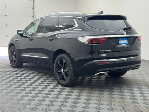 Used 2023 Buick Enclave Essence w/ Experience Buick Package FWD image 12