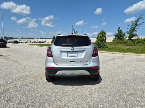 Used 2022 Buick Encore Preferred w/ Safety Package AWD/4WD image 7