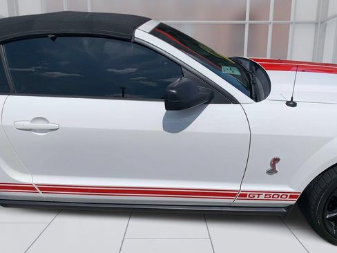 Used 2008 Ford Mustang Shelby GT500 RWD image 14