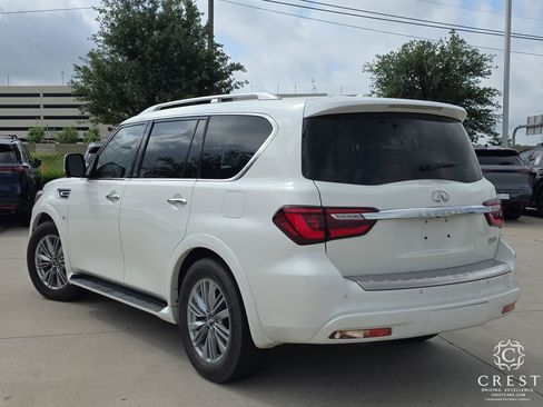 Used 2018 INFINITI QX80 4WD image 3