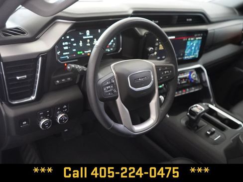 Used 2025 GMC Sierra 1500 Denali w/ Denali Reserve Package AWD/4WD image 22