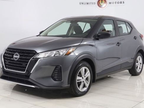 Used 2024 Nissan Kicks S FWD image 5