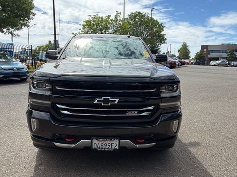 Used 2017 Chevrolet Silverado 1500 LTZ Z71 w/ Redline Edition AWD/4WD image 2