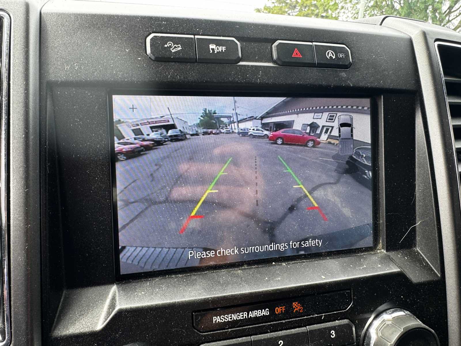 Used 2020 Ford F150 XLT w/ Equipment Group 302A Luxury AWD/4WD image 3