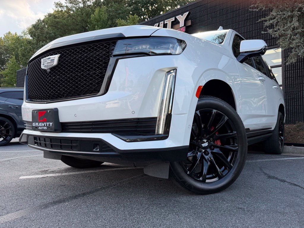 Used 2021 Cadillac Escalade Premium Luxury Platinum w/ LPO, Radiant Package AWD/4WD image 2