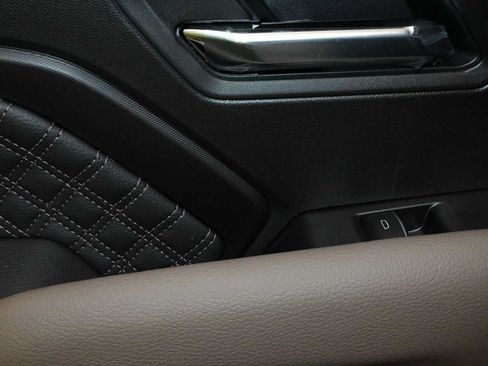 New 2026 GMC Canyon Denali AWD/4WD image 23