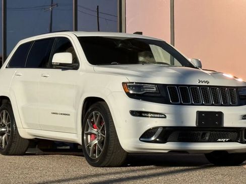 Used 2015 Jeep Grand Cherokee SRT w/ Trailer Tow Group IV image 21