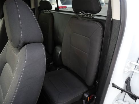 Used 2020 GMC Canyon SLE w/ Elevation Edition image 12