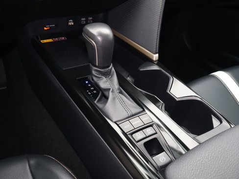 Used 2025 Toyota Camry LE image 26