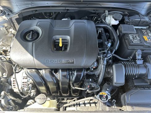 Certified 2024 Kia Forte LXS w/ LXS Technology Package FWD image 17