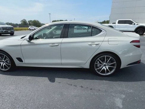 Used 2026 Genesis G70 2.5T RWD image 5
