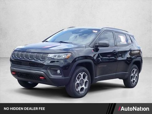 Used 2022 Jeep Compass Trailhawk w/ Trailhawk Convenience Group AWD/4WD image 1