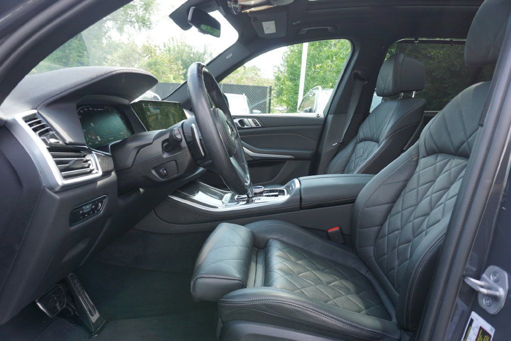 Used 2023 BMW X5 M50i w/ Executive Package AWD/4WD image 11