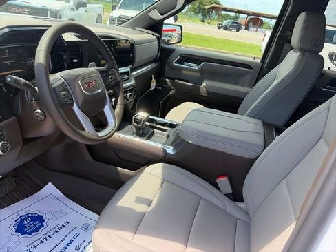 New 2026 GMC Sierra 1500 SLT w/ SLT Premium Plus Package AWD/4WD image 16