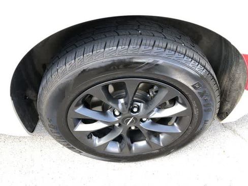 Used 2021 Chrysler Pacifica Touring-L w/ S Appearance Package AWD/4WD image 21