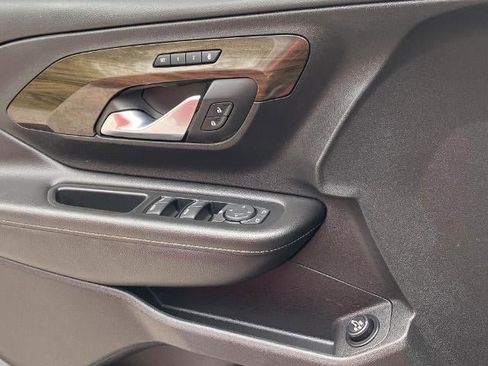 Used 2019 GMC Terrain Denali w/ Advanced Safety Package image 24