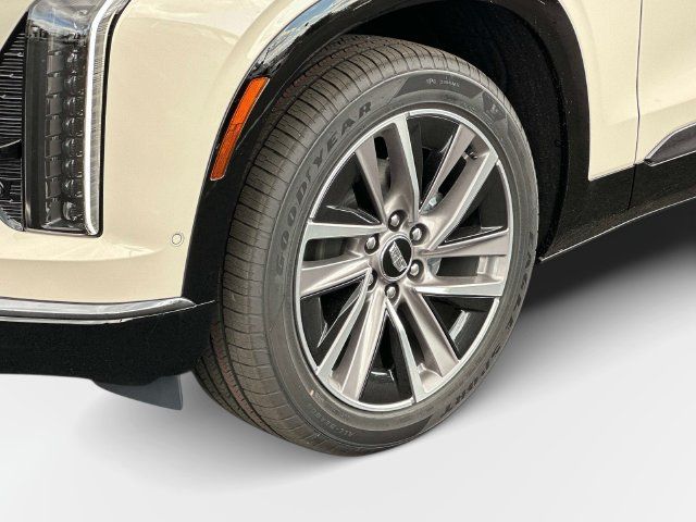 New 2027 Cadillac Vistiq Sport w/ LPO, Floor Liner Package AWD/4WD image 17