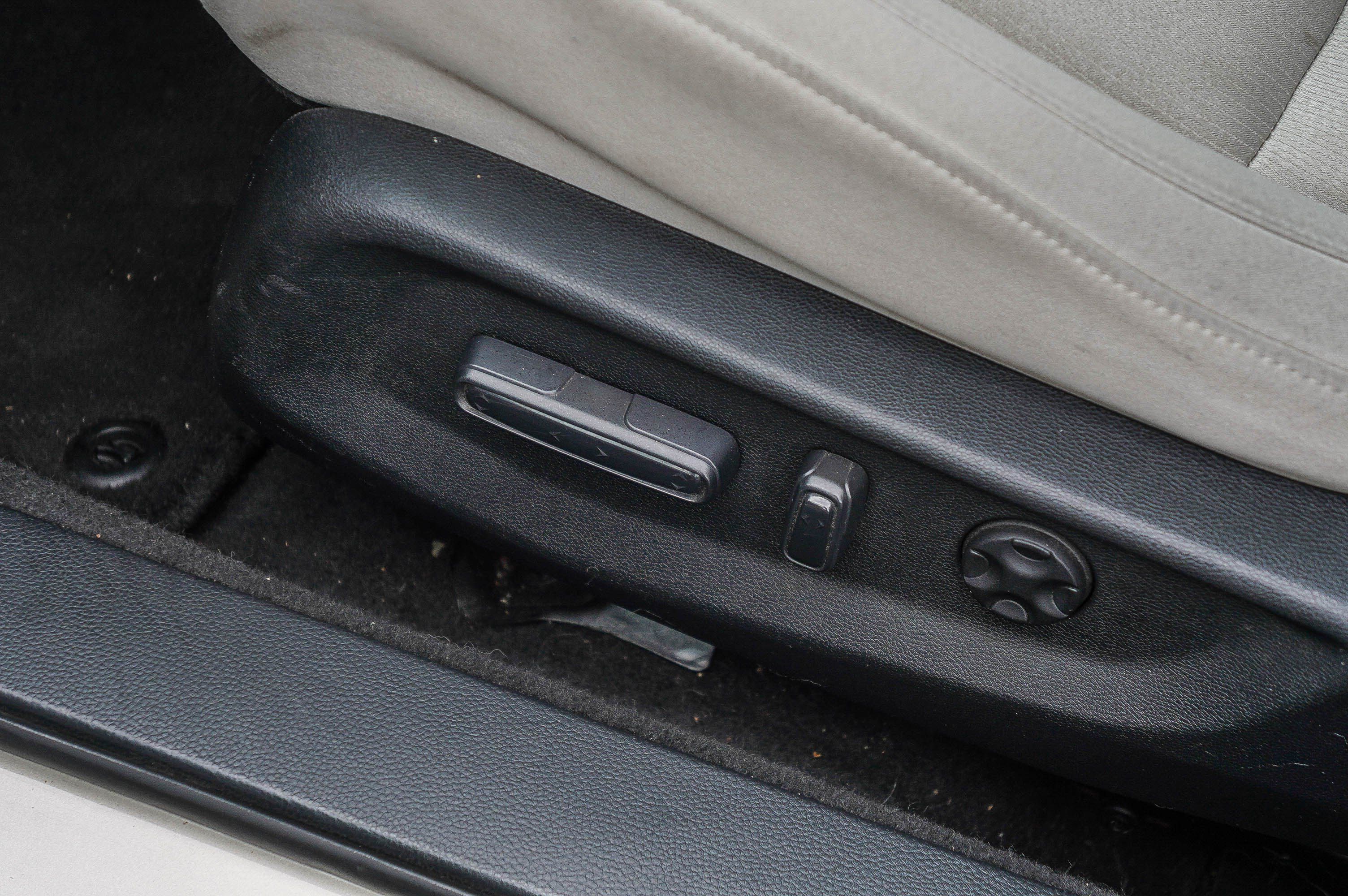 Used 2018 Honda Accord EX image 22
