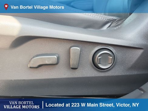 Used 2020 Subaru Outback Limited AWD/4WD image 12