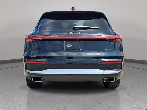 Used 2025 Audi Q5 Premium Plus w/ Premium Plus AWD/4WD image 7