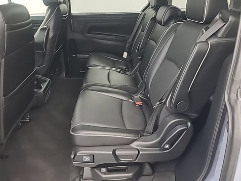 Used 2023 Honda Odyssey Elite image 20
