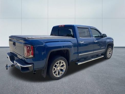 Used 2018 GMC Sierra 1500 SLT w/ SLT Premium Package AWD/4WD image 3