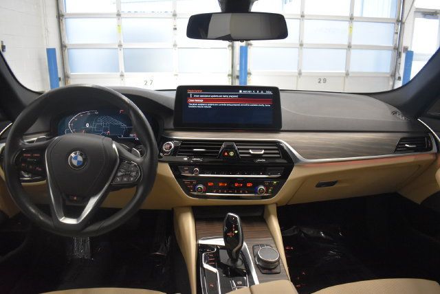 Used 2023 BMW 530i xDrive w/ Premium Package AWD/4WD image 5