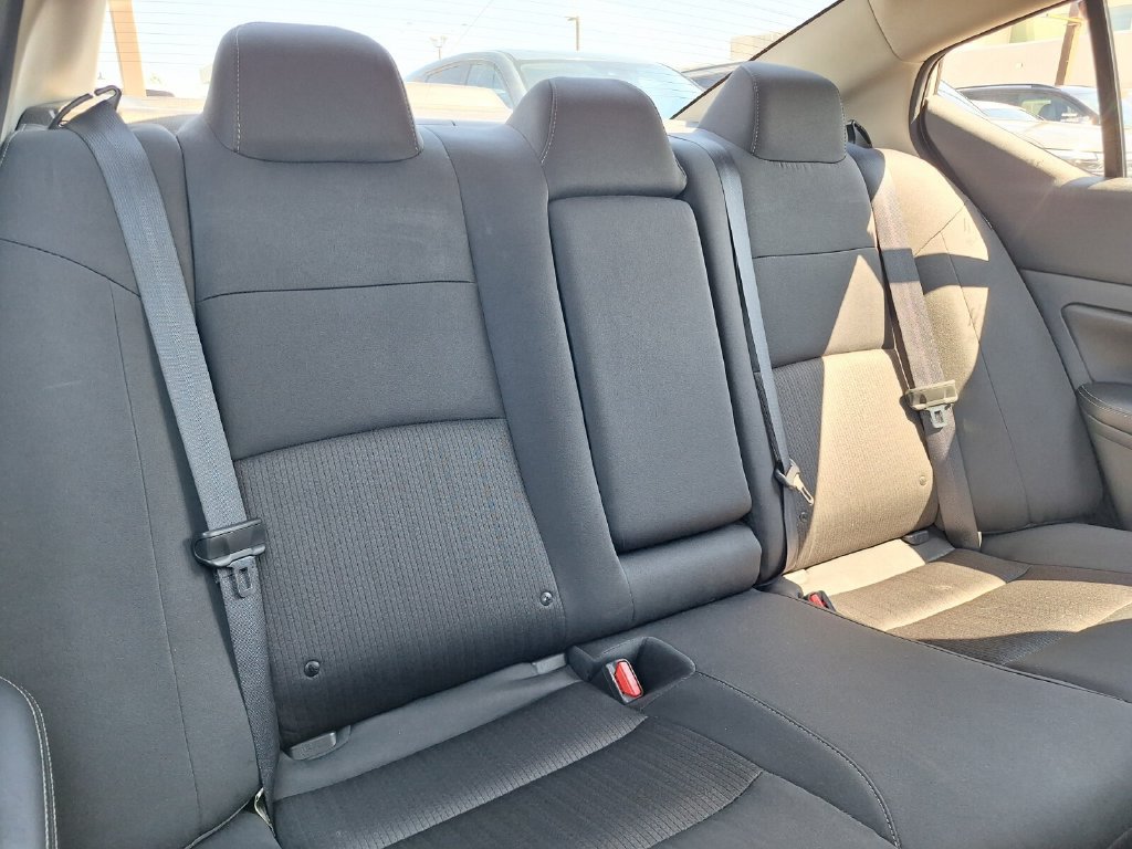 Used 2025 Nissan Altima 2.5 SV FWD image 27