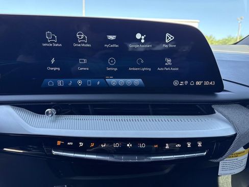 New 2026 Cadillac Optiq Luxury 2 AWD/4WD image 22