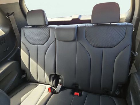 Used 2024 Hyundai Palisade SEL image 21