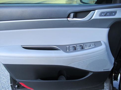 Used 2023 Hyundai Palisade SEL w/ Premium Package image 20