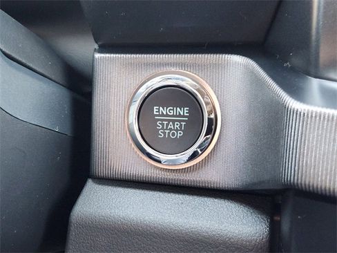 New 2026 Ford F250 Platinum w/ FX4 Off-Road Package image 15