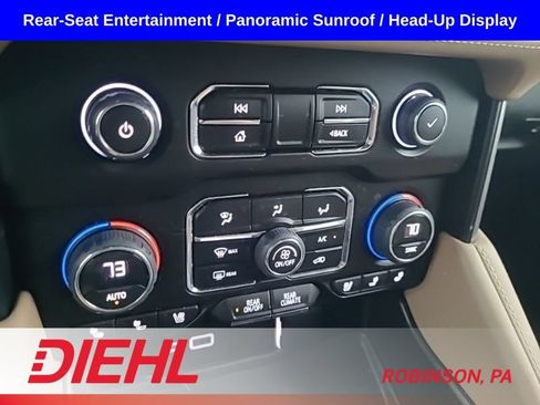 Used 2023 Chevrolet Tahoe Premier AWD/4WD image 14