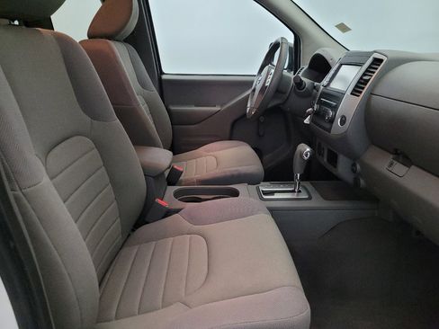 Used 2019 Nissan Frontier S image 21