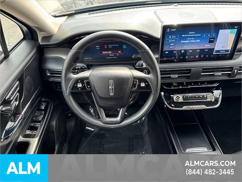 Used 2023 Lincoln Corsair Grand Touring AWD/4WD image 28