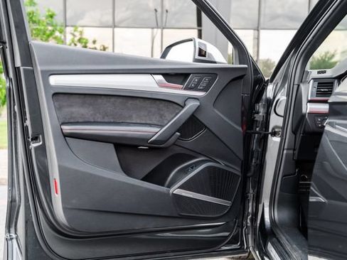 Used 2018 Audi SQ5 Prestige AWD/4WD image 63
