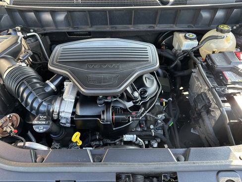 Used 2019 Cadillac XT5 Premium Luxury image 10