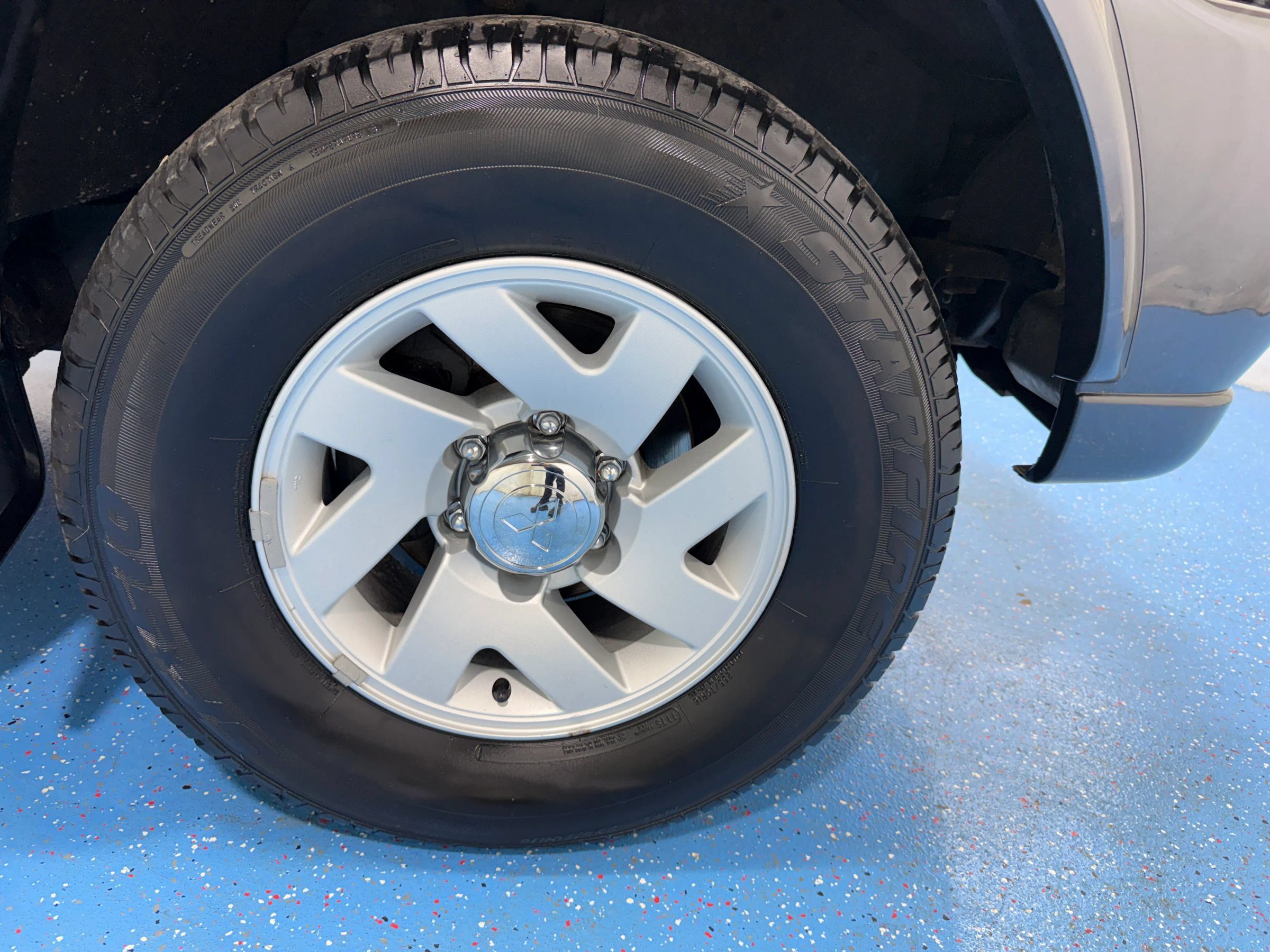 Used 2000 Mitsubishi Montero Sport XLS AWD/4WD image 42