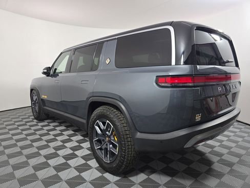Used 2022 Rivian R1S Launch Edition AWD/4WD image 3