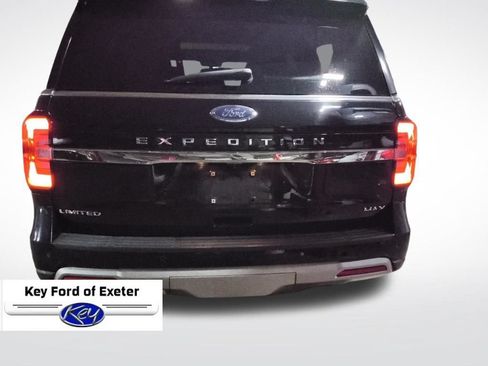 Used 2023 Ford Expedition Max Limited AWD/4WD image 9