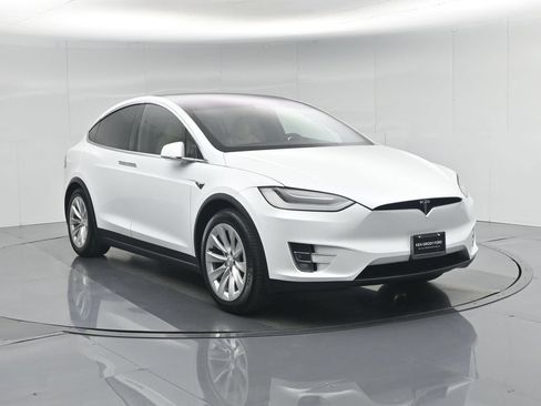 Used 2020 Tesla Model X Long Range AWD/4WD image 52