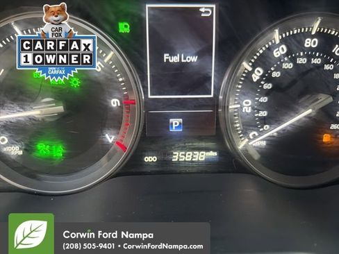 Used 2021 Toyota Land Cruiser image 14