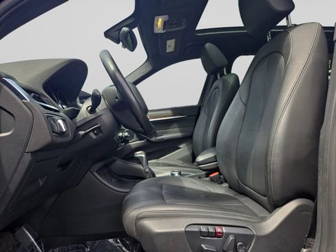 Used 2018 BMW X1 xDrive28i AWD/4WD image 17