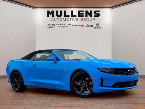 Used 2023 Chevrolet Camaro LT w/ RS Package image 35