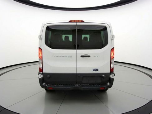 Used 2017 Ford Transit 350 XLT image 5