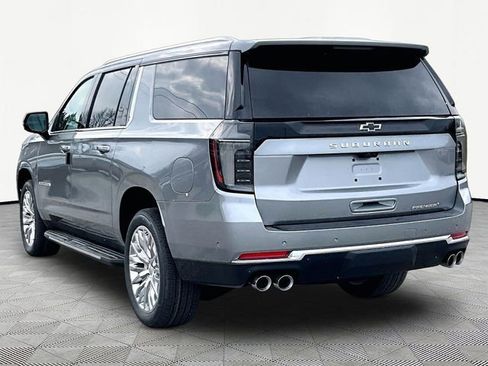 New 2026 Chevrolet Suburban Premier image 4