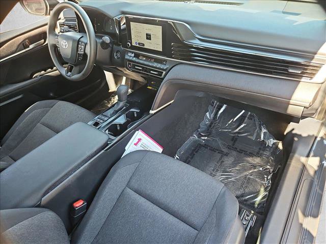 Used 2026 Toyota Camry LE FWD image 27